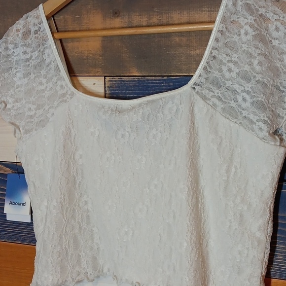 Abound Lace cropped top L NWT - Picture 7 of 7